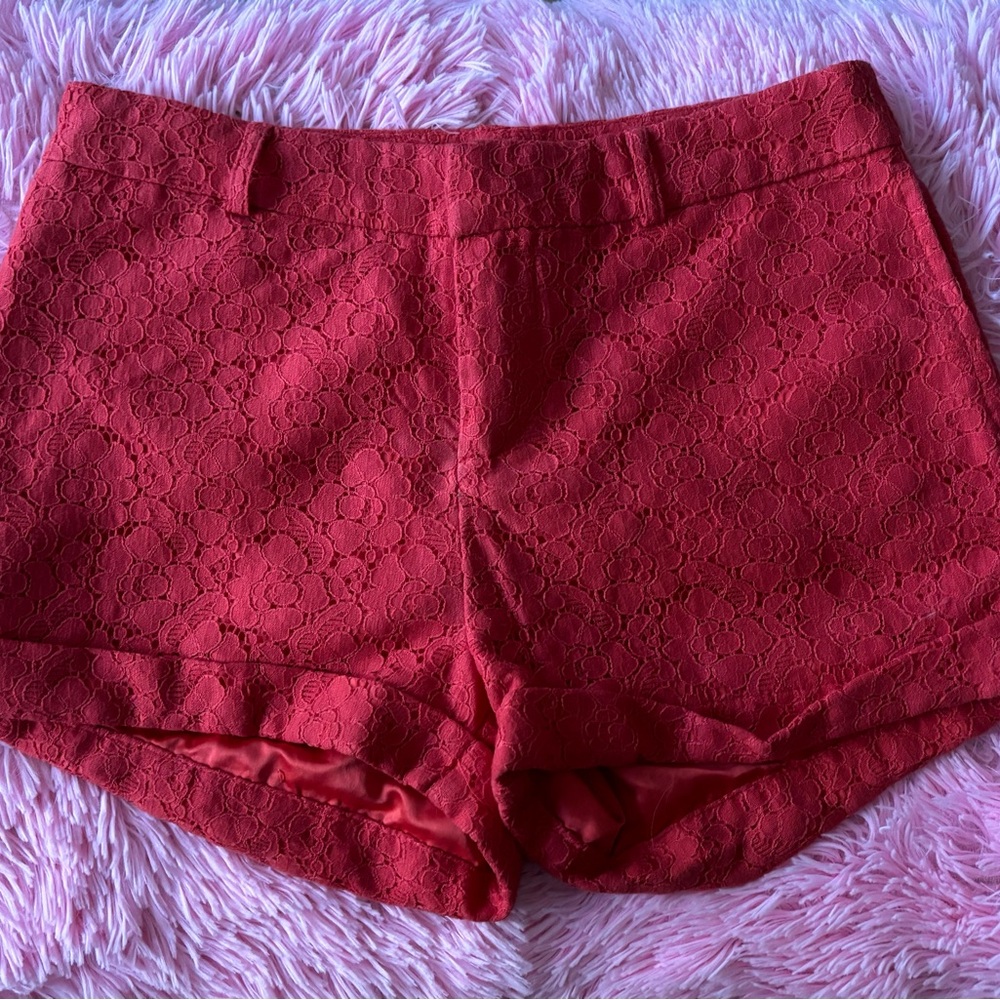 Forever 21 red lace shorts sz S [XXI]